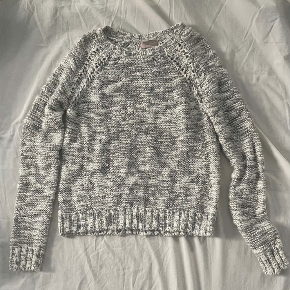 Marbled grey and white sweater